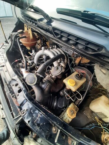 Ford: Ford Transit: 2.5 l | 1994 il 92804 km Universal — 3