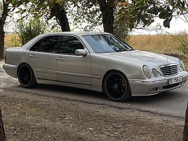 Mercedes-Benz E-Class: 2000 г., 3.2 л, Автомат, Бензин, Седан