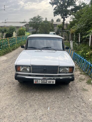 кузов на ниву 2121: ВАЗ (ЛАДА) 2107: 2004 г., 1.6 л, Механика, Бензин, Седан