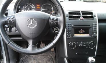 Mercedes-Benz: Mercedes-Benz A 180: 1.9 l | 2009 г. Hečbek — 9