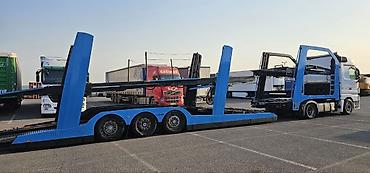 Прицепы: LOHR C3 L 59 P avtomobil daşıyan yarımqoşqu satılır. Buraxılış ili — 4