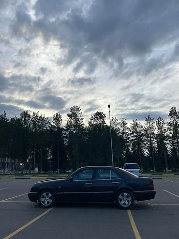 можно обмен: Mercedes-Benz E-Class: 1996 г., Механика, Бензин, Седан — 5