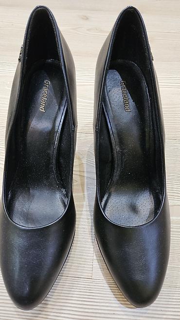 skechers lakovane patike: Graceland crne klasične salonke br 40 nove - Brend: Graceland (logo — 2