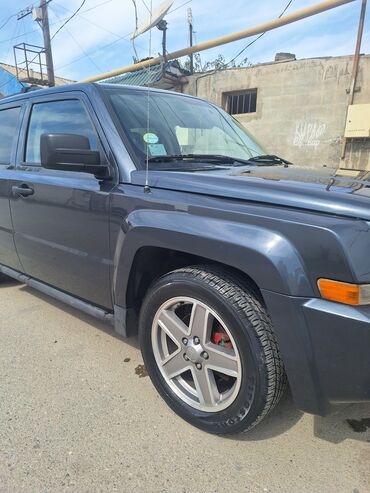 4 göz maşın: Jeep Patriot: 2.4 л | 2007 г. | 224600 км Внедорожник