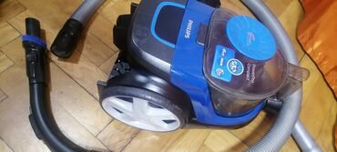 Kese za usisivače: Usisivač PHILIPS bez kese odličan. Vuče lepo. Kompletan
 Mirjevo — 4