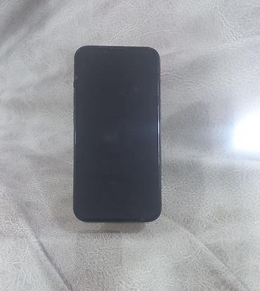 i̇phone 17 pro max: IPhone 13, Qara, Simsiz şarj — 3