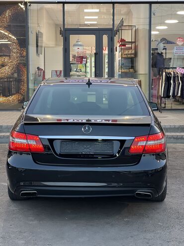 Mercedes-Benz: Mercedes-Benz E-Class: 2010 г., 3 л, Типтроник, Бензин, Седан — 19