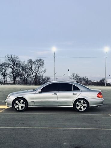 Mercedes-Benz: Mercedes-Benz E-Class: 2002 г., 3.2 л, Автомат, Бензин, Седан — 4