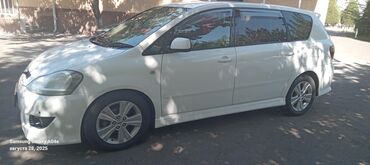 диски на раф 4: Продается минивэн Toyota Ipsum белого цвета, оснащенный литыми дисками