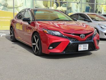 Toyota: Toyota Camry: 2018 г., 2.5 л, Автомат, Бензин, Седан