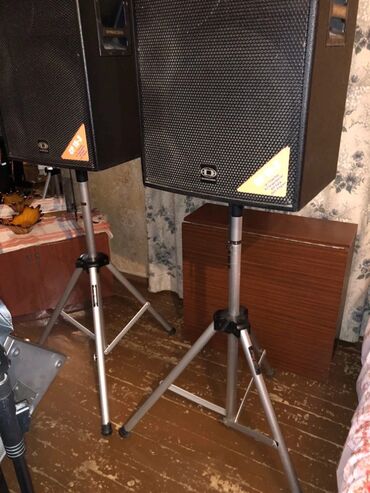 Mikşerlər: Dynacord PowerMate 1600 Səs gücləndirici və 2 Ədəd Kalonka 1600 dük — 6