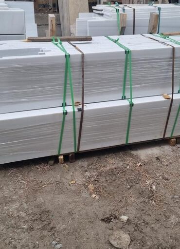 Kafel və metlax: Mermer qrabit Bu boz rəngli, yonulmuş səkilər və ya bordürlərdir -da lalafo.az — 10 Kafel və metlax: Mermer qrabit Bu boz rəngli, yonulmuş səkilər və ya bordürlərdir — 10