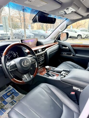 Lexus: Lexus LX: 2017 г., 5.7 л, Автомат, Бензин, Внедорожник — 7