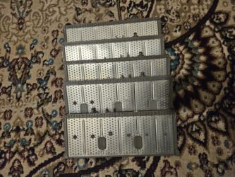 багажник на авто: Prius 20 kuza Orijinal üstən cıxma batateyası satılır yaxşı vəziyyət