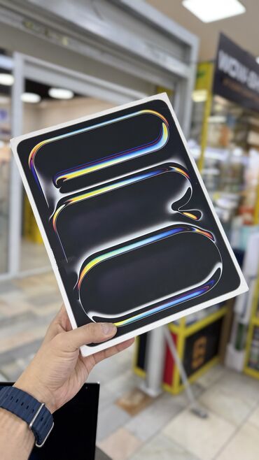 Планшеты: Планшет, Apple, память 256 ГБ, 11" - 12", Wi-Fi, Новый, Классический цвет - Черный