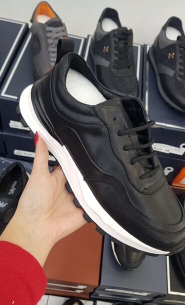 детская ортопедическая обувь для профилактики: Qara rəngli kişilər üçün gündəlik idman ayaqqabısı - Üst material