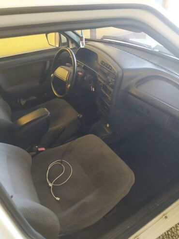 ВАЗ (ЛАДА): ВАЗ (ЛАДА) 2114 Samara: 2010 г., 1.6 л, Механика, Бензин, Хэтчбэк — 5