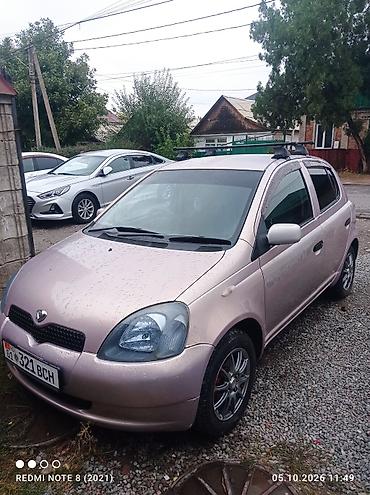 Toyota Vitz: 2000 г., 1 л, Автомат, Бензин, Хэтчбэк