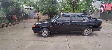 VAZ (LADA): Lada Samara – qara rəngli hetçbek Xüsusiyyətlər: - Kuzov: 5 qapılı — 8