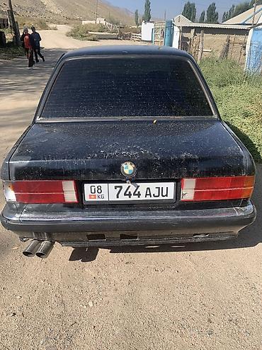 решетка g05: BMW 3 series: 1987 г., 2.5 л, Механика, Седан — 5