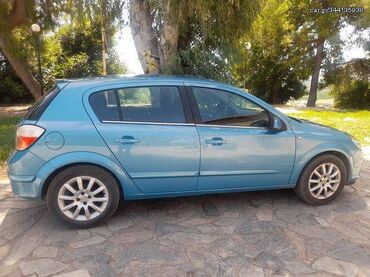 Opel Astra: 1.4 l | 2005 year 243000 km. Hatchback