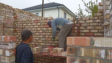 Каменщики, кладчики: Кирпич клатка сесмапойес ригль колона бетон жумуштарын жасайбыз — 3