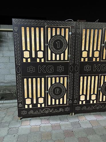 Птицы: Клетки для бойцовых. Дакан размеры 1 го шкафа высота 2м ширина 1.22м — 1