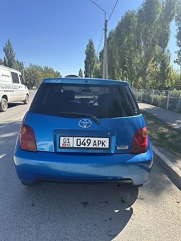 маш: Toyota Ist: 2003 г., 1.3 л, Автомат, Бензин, Хэтчбэк — 3