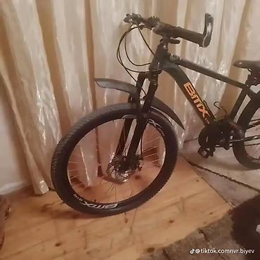 BMX velosipedlər: BMX GTM dağ velosipedi - Çərçivə: BMX GTM, alüminium görünüşlü möhkəm — 12