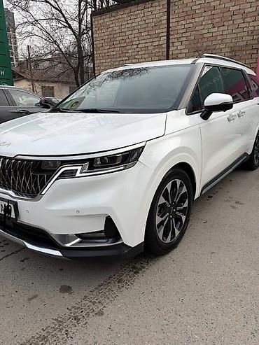 лимузина: Kia Carnival: 2021 г., 3.5 л, Робот, Бензин, Минивэн — 5