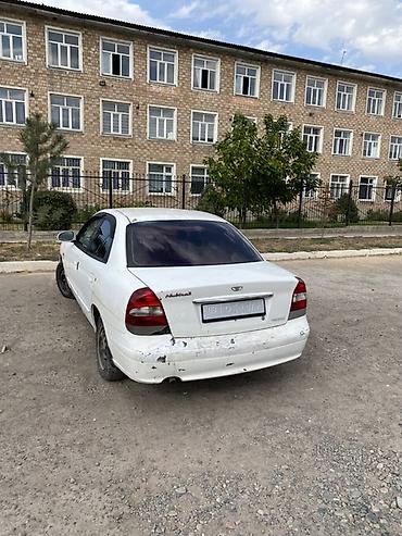 дейво дамас: Daewoo Nubira: 2000 г., 1.6 л, Автомат, Седан — 3
