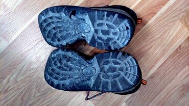 Krasofkalar və idman ayaqqabıları: 38 razmer Klepper krassovka botinkası. Möhkəm və keyfiyyətli -da lalafo.az — 16 Krasofkalar və idman ayaqqabıları: 38 razmer Klepper krassovka botinkası. Möhkəm və keyfiyyətli — 16