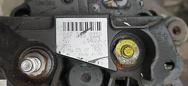 pasat: Генератор Volkswagen 2004 г., Б/у, Оригинал, Германия — 2