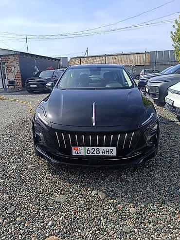 Hafei: Hongqi H5 — Китай унаалардын арасынан эн эле мыктысы. Запас хода — 7
