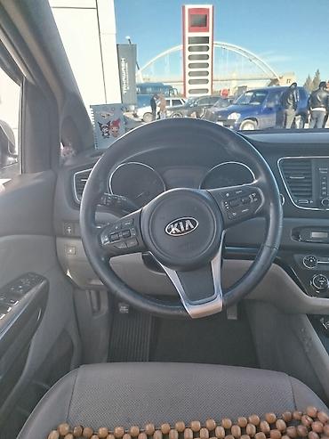 Kia: Kia Carnival: 2.2 l | 2016 il Van/Minivan — 14