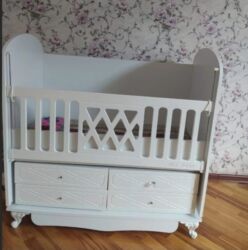 xamut qiymeti: Oğlan və qız üçün, Beşik