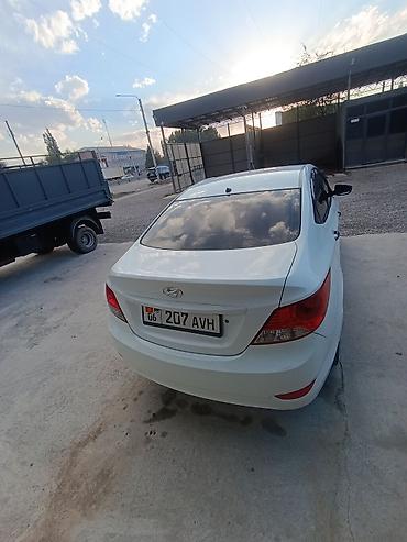 geely 2018: Hyundai Accent: 2014 г., 1.4 л, Автомат, Бензин, Седан — 4