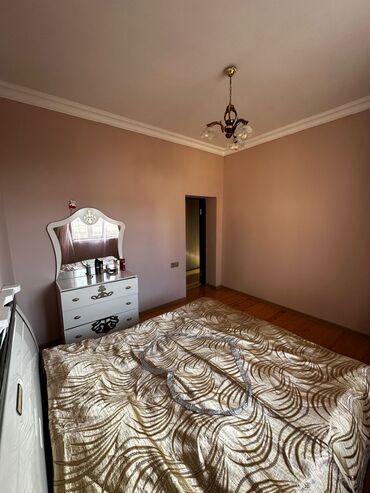 Həyət evləri və villaların satışı: Röyada yerləşir -da lalafo.az — 7 Həyət evləri və villaların satışı: Röyada yerləşir — 7