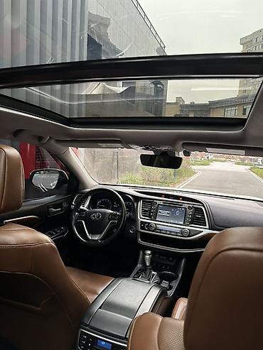 Toyota: Toyota Highlander: 2018 г., 3.5 л, Автомат, Бензин, Кроссовер — 6