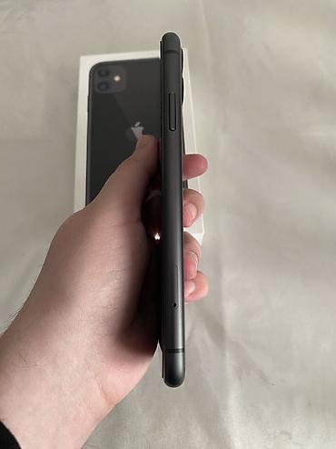 Apple iPhone: IPhone 11, 128 GB, Qara, Face ID — 2