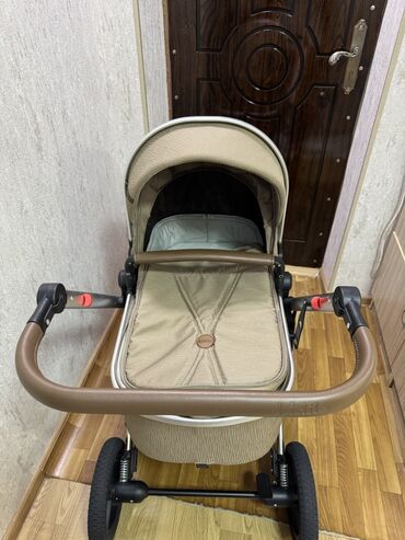 Araba-beşiklər: Çıxarıla bilən beşikli araba — 5