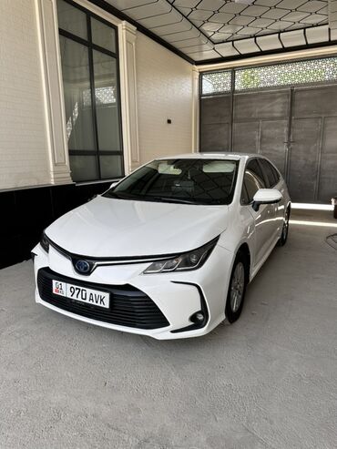 Toyota: Toyota Corolla: 2019 г., 1.8 л, Автомат, Гибрид, Седан