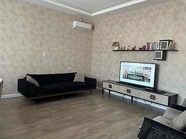 loft masa: İşlənmiş, İtaliya — 4