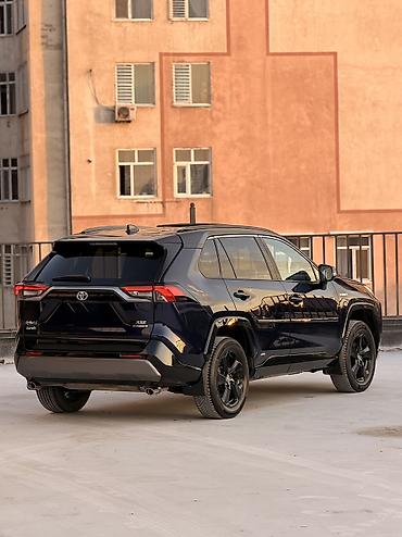 Toyota: Toyota RAV4: 2019 г., 2.5 л, Автомат, Гибрид, Кроссовер — 2