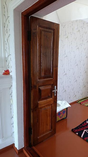 drel dəsti: Salam. 2 ədəd 2-laylı qapı satıram qoz ağacından. Çərçivənin ölçüsü — 4