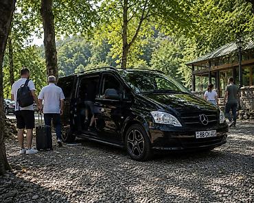 Minivan