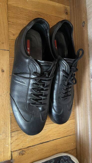 Кроссовки и спортивная обувь: Original Prada,razmer 42-43
