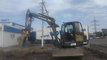 мини погрушик: Экскаватор, Volvo, 2018 г., Колесный — 6