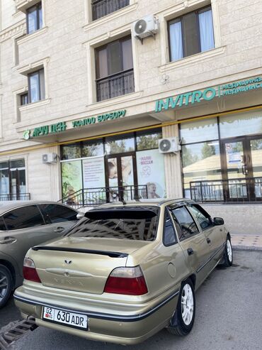 передвижные дома: Daewoo Nexia: 2005 г., 1.6 л, Механика, Бензин, Седан
