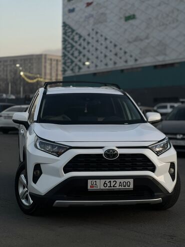 Toyota: Toyota RAV4: 2021 г., 2.5 л, Автомат, Бензин, Кроссовер — 1